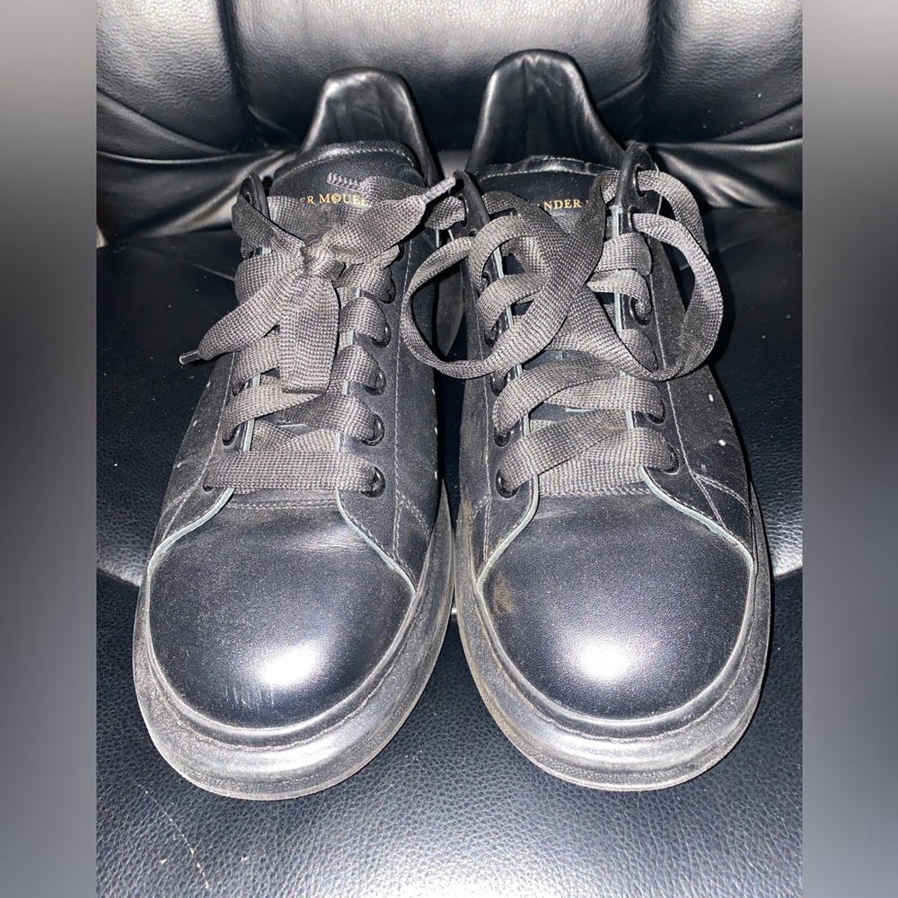 Alexander McQueen Oversized Black Sneaker